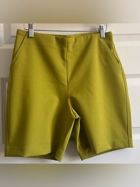 RACHEL ZOE Shorts Business Casual Size 2 NWT Lime Green Pockets!
